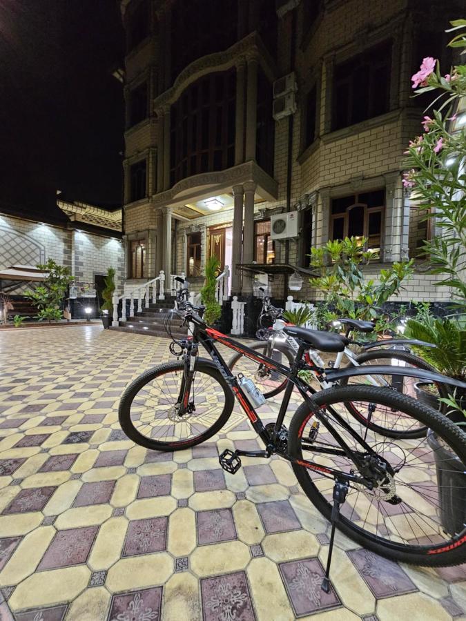 Hotel Sharq Duschanbe Exterior foto