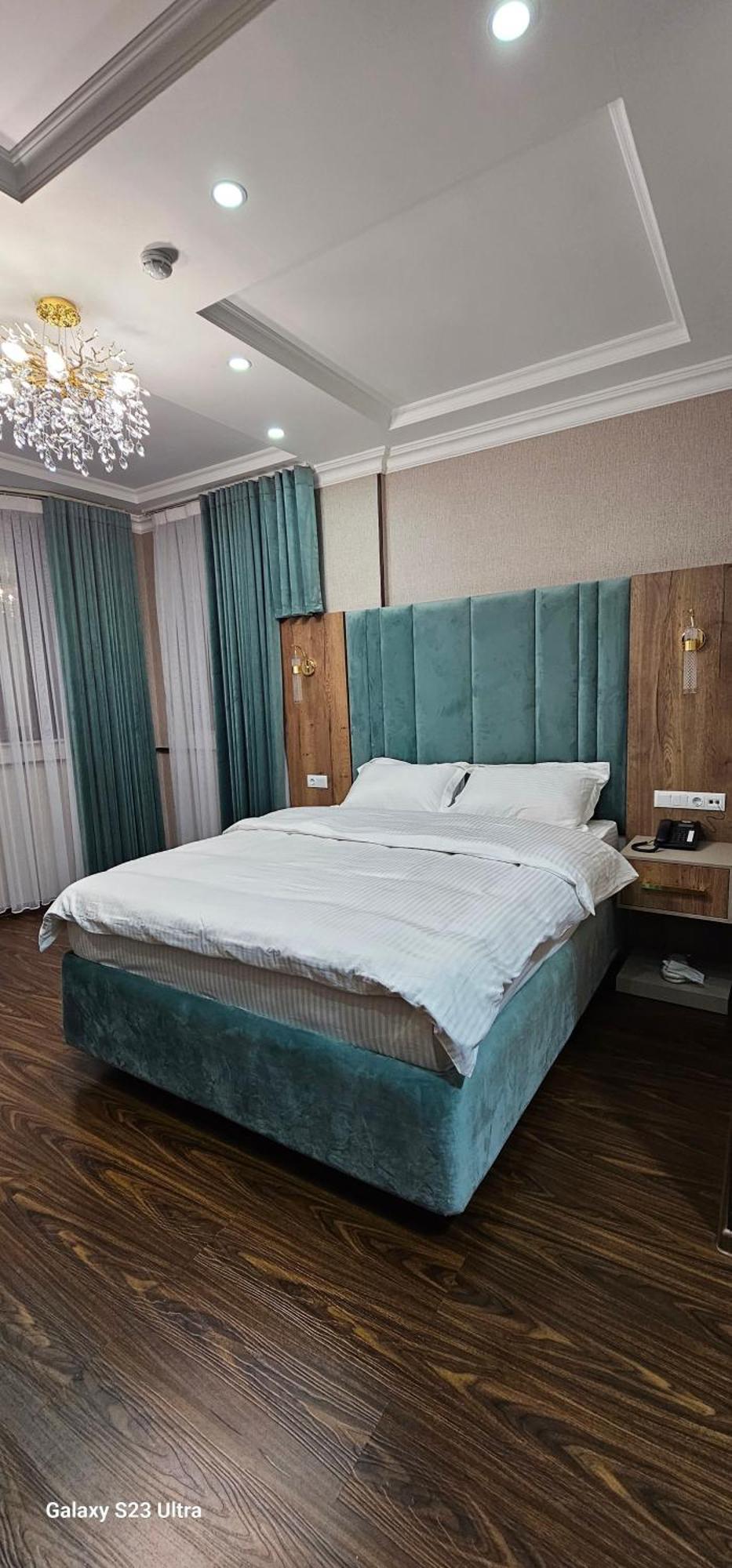 Hotel Sharq Duschanbe Exterior foto